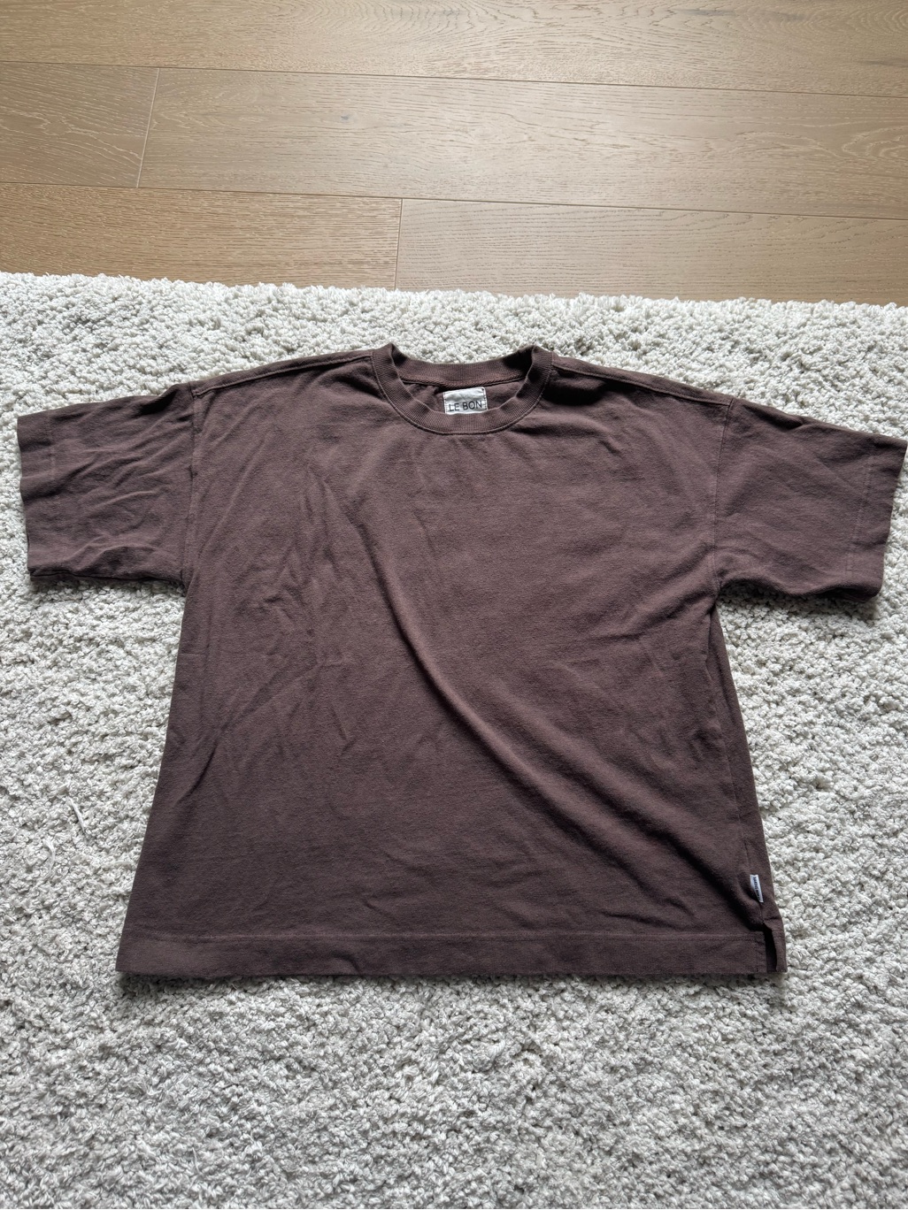 Le Bon Shoppe Jayden Tee In Chocolate — image 2 of 6
